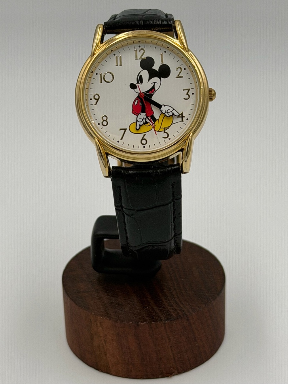 Vintage Disney Mickey Mouse Gold-Tone Quartz Watch – Black Leather Strap